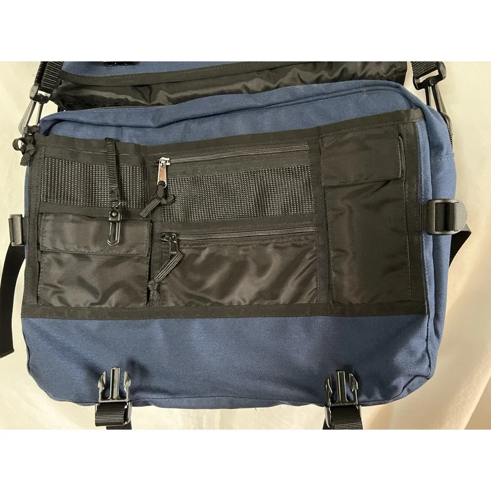 Eddie Bauer Crossbody Messenger Bag‎ Navy Blue Carry On Pack with Laptop Cushion